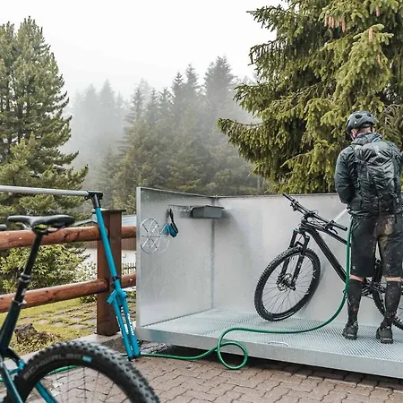 Alpensonne - Panoramazimmer & Restaurant ホテル アローザ