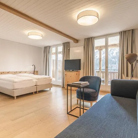 Alpensonne - Panoramazimmer & Restaurant ホテル アローザ