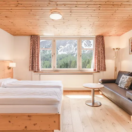 Alpensonne - Panoramazimmer & Restaurant 3* أروسا