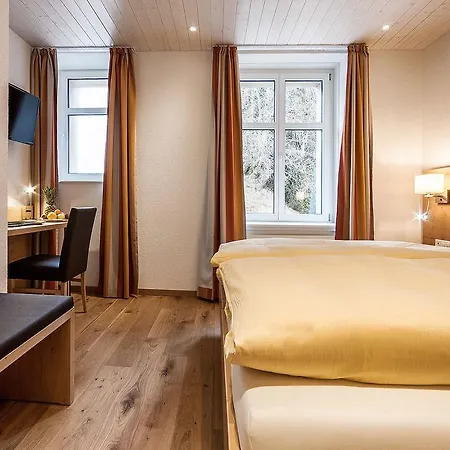 ホテル Alpensonne - Panoramazimmer & Restaurant 3*