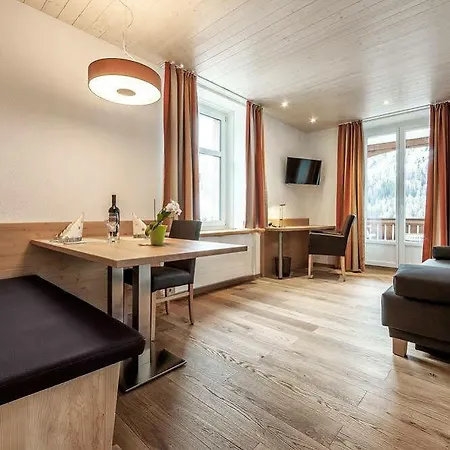 Alpensonne - Panoramazimmer & Restaurant 3*